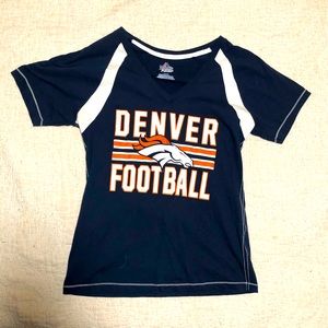 Denver Broncos Majestic Fan Fashion tee tshirt shirt
